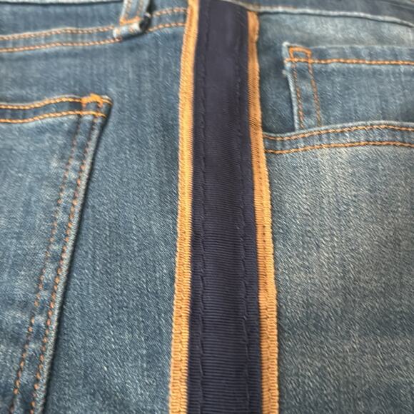 Veronica Beard Carolyn Baby Boot Cropped Tux Button Fly Jeans Size 28x25 - Picture 7 of 12